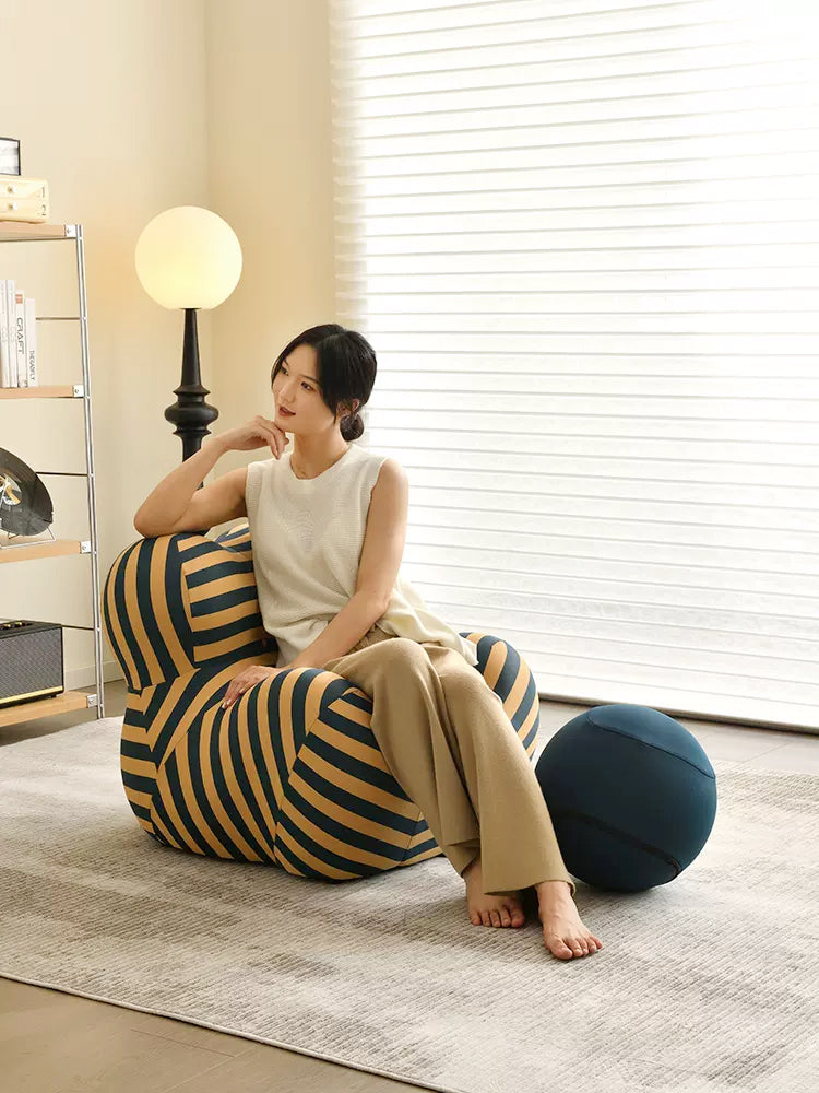 CRF47 Leisure Chair