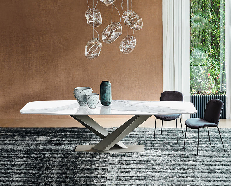 DT715 Dining Table