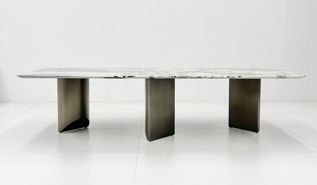 DT721 Dining Table