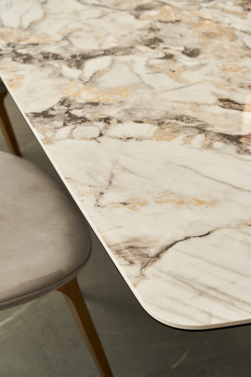 DT721 Dining Table