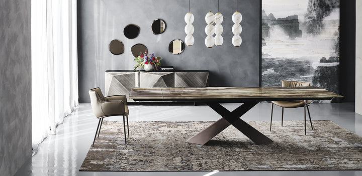 DT760 Dining Table