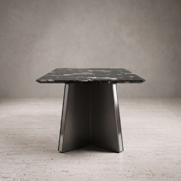 DT782 Dining Table