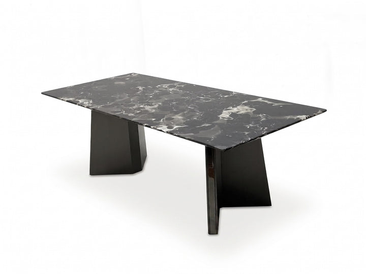 DT782 Dining Table
