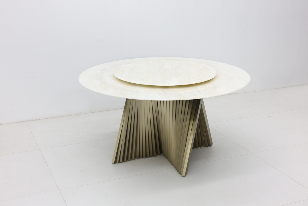 DT957 Table
