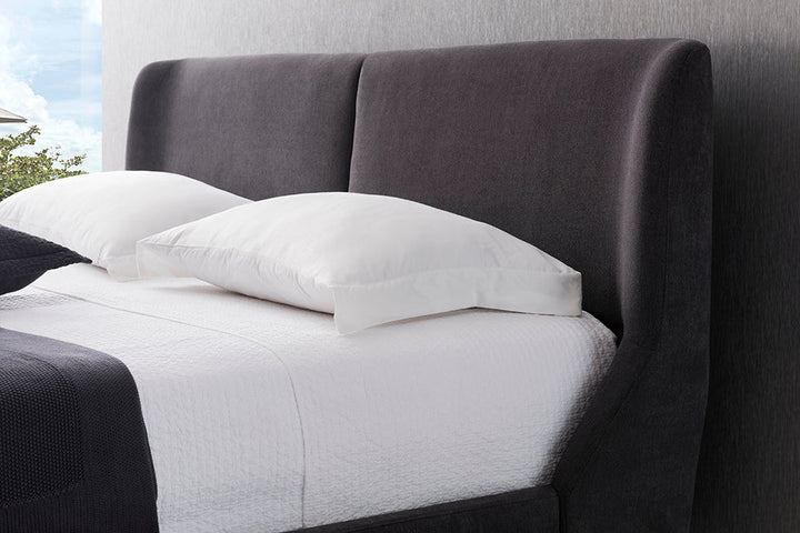 GC1705 Upholstered Bed