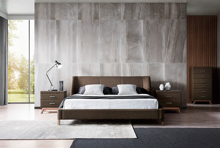 GC1713 Upholstered Bed