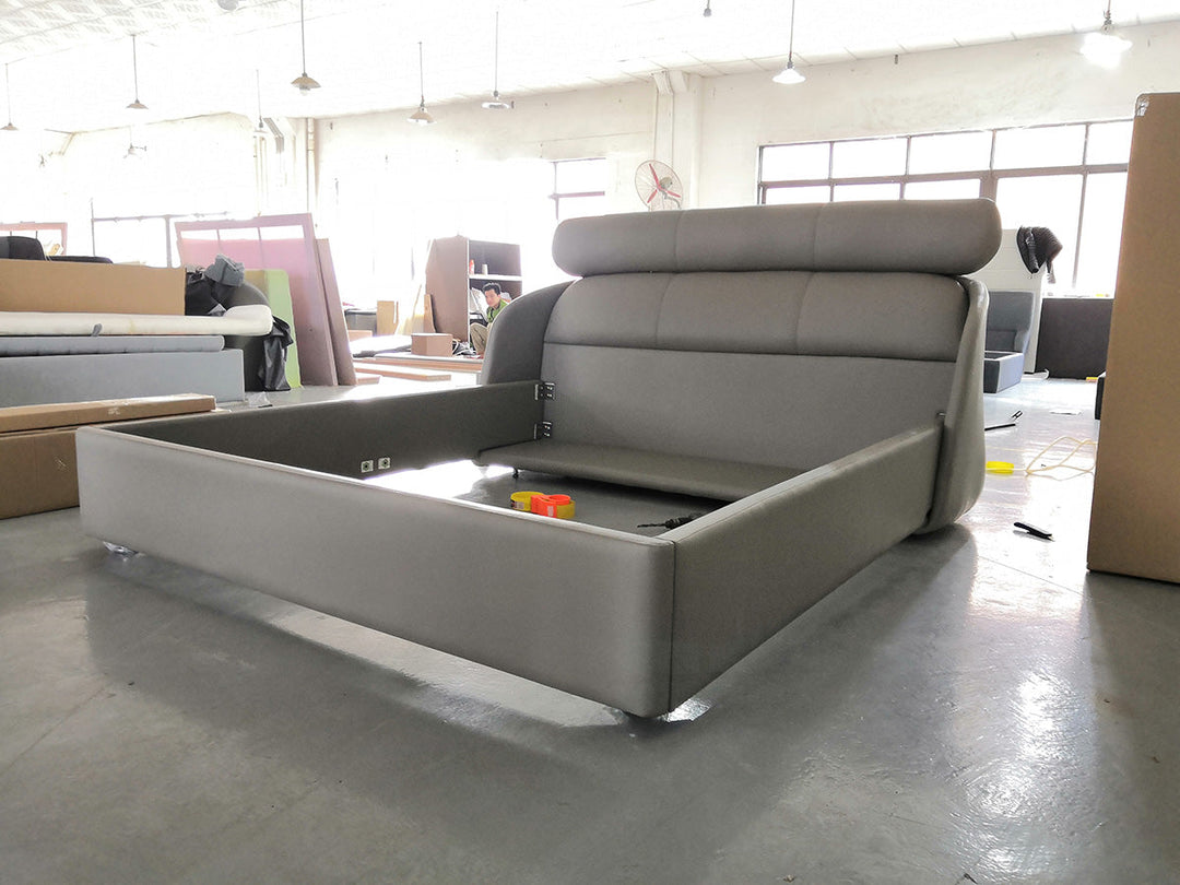GC1725 Upholstered Bed