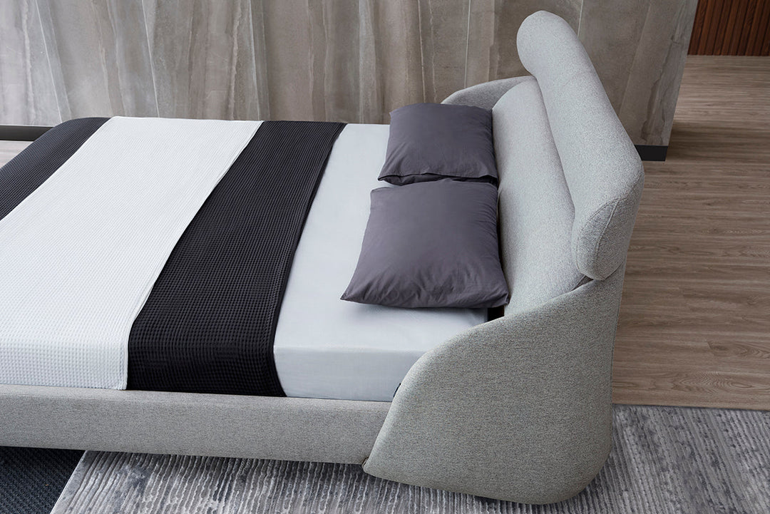 GC1725 Upholstered Bed