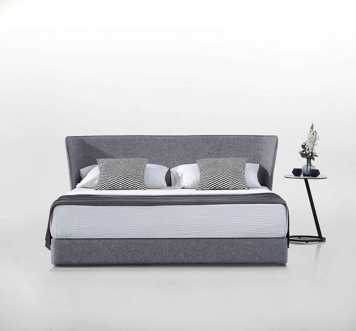 GC1732 Upholstered Bed