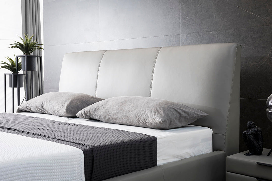 GC1816 Upholstered Bed