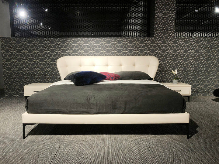 GC1818 Upholstered Bed