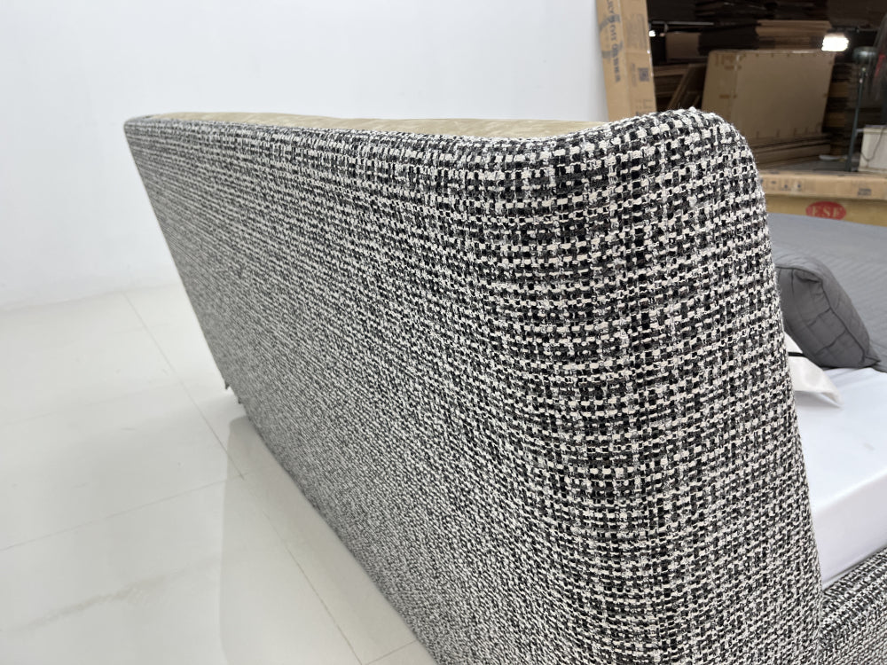 GC1820 Upholstered Bed