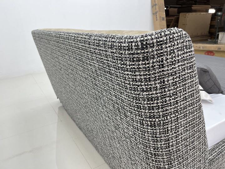 GC1820 Upholstered Bed