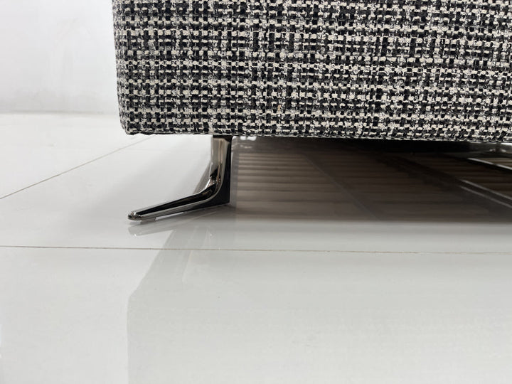 GC1820 Upholstered Bed