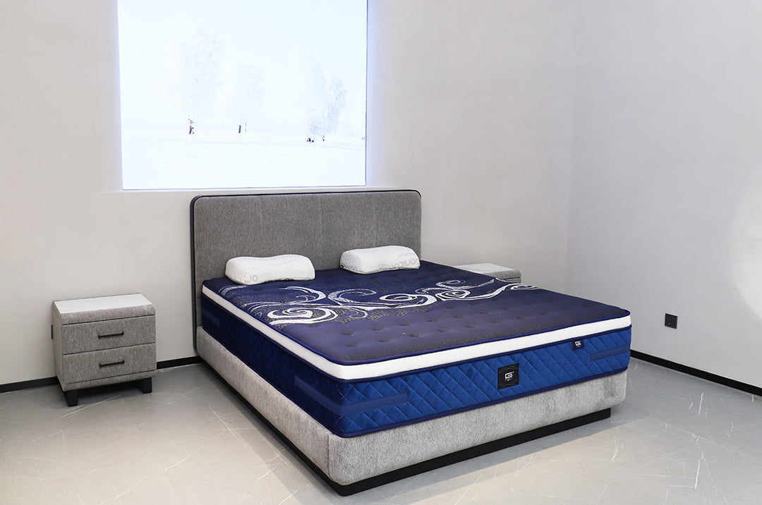 GC1823 Upholstered Bed