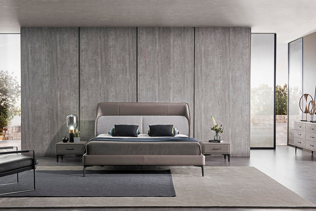 GC1833 Upholstered Bed