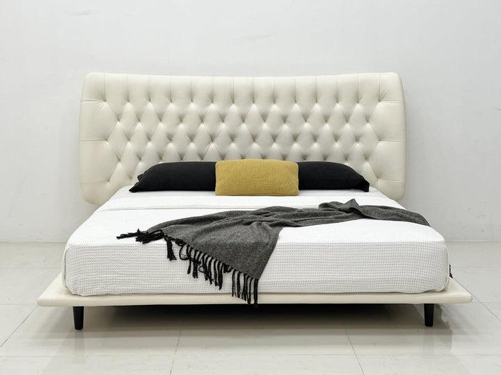 GC2012 Upholstered Bed