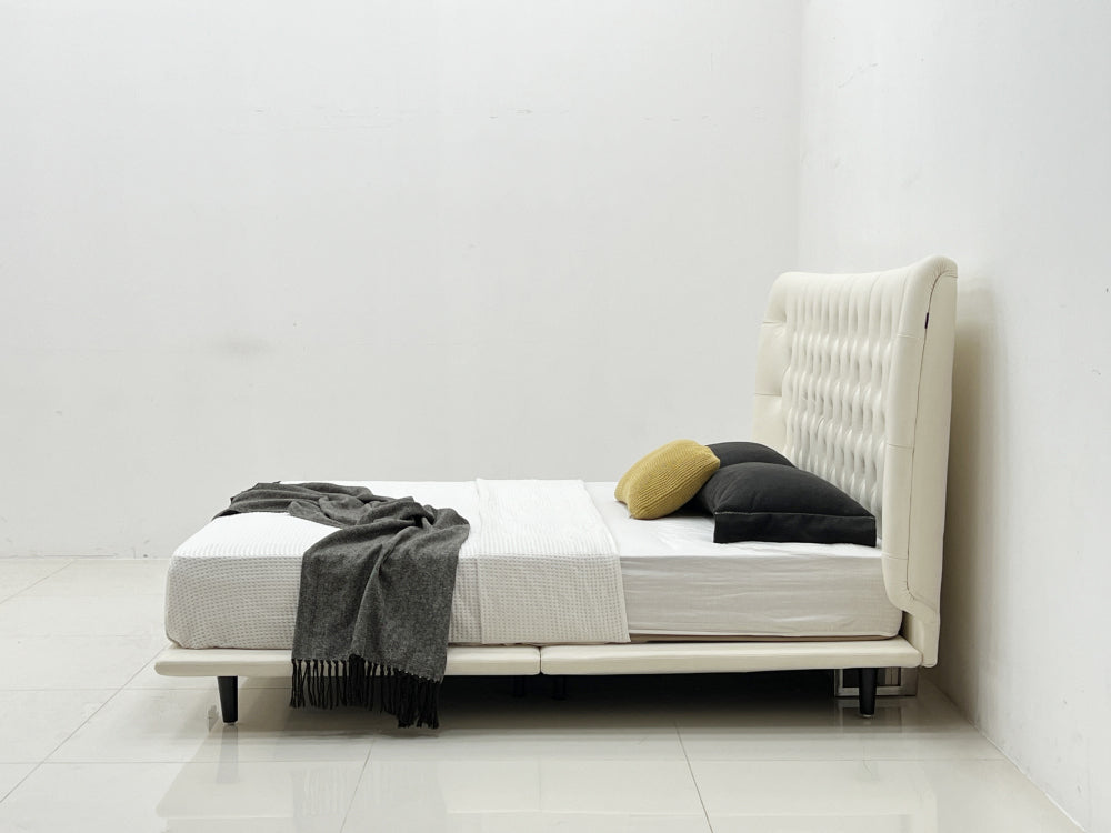 GC2012 Upholstered Bed
