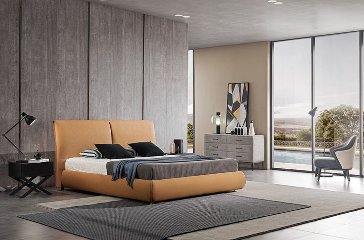 GC2015 Upholstered Bed