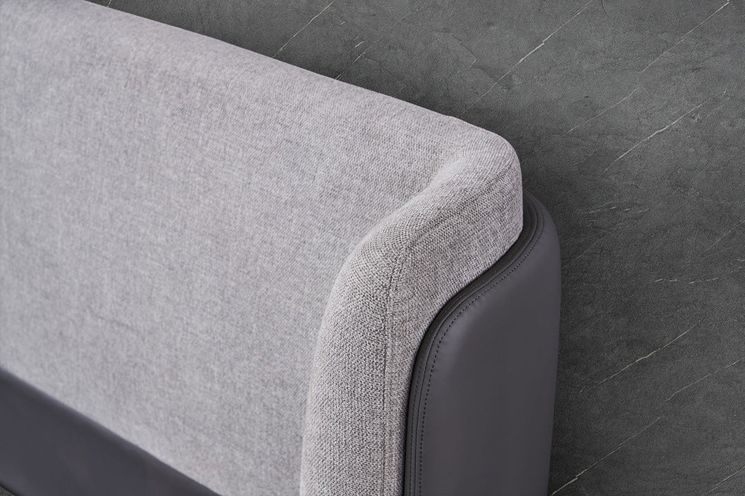 GC2123 Upholstered Bed