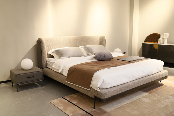 GC2123 Upholstered Bed