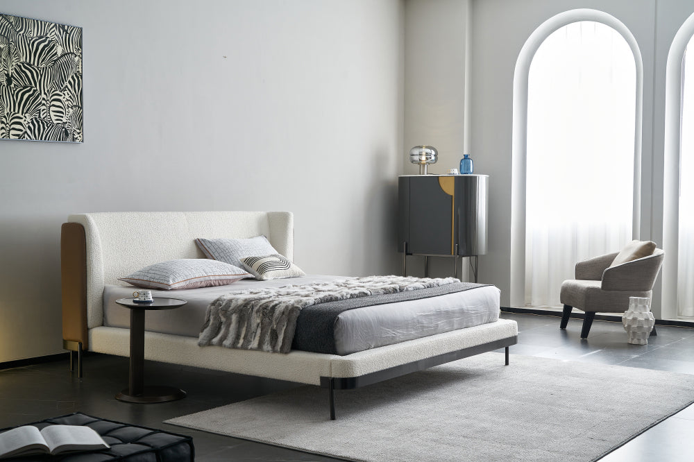 GC2123 Upholstered Bed
