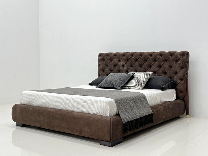 GC2127 Upholstered Bed