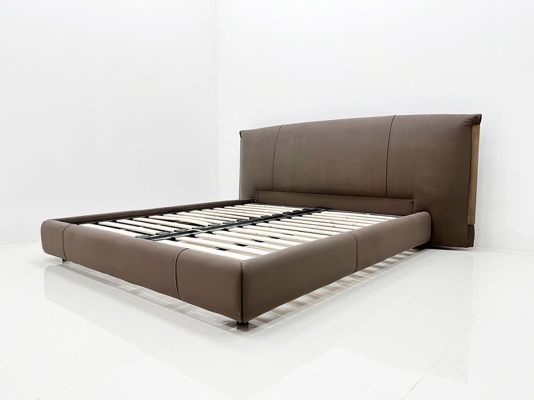GC2201 Upholstered Bed