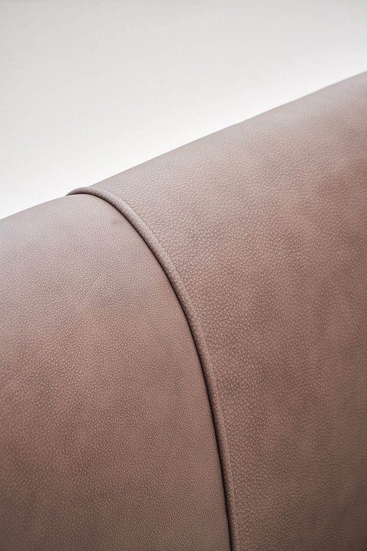 GC2201 Upholstered Bed