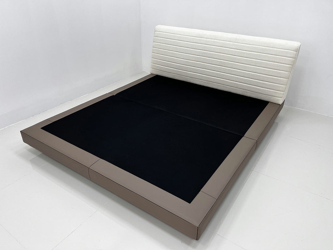 GC2207 Upholstered Bed