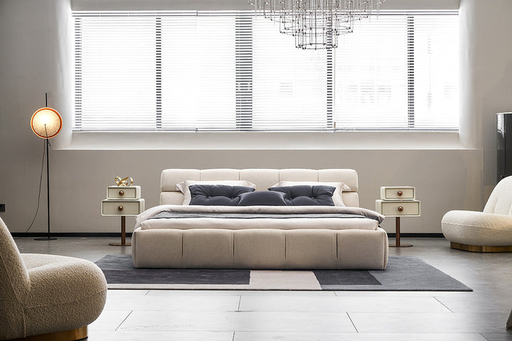 GC2216 Upholstered Bed