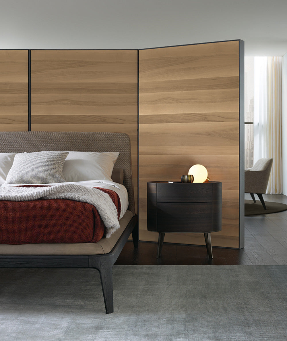 GC2223 Upholstered Bed
