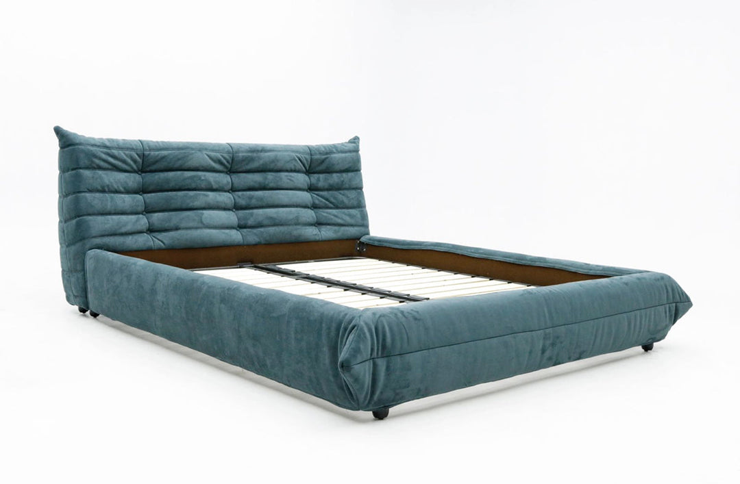 GC2232 Upholstered Bed