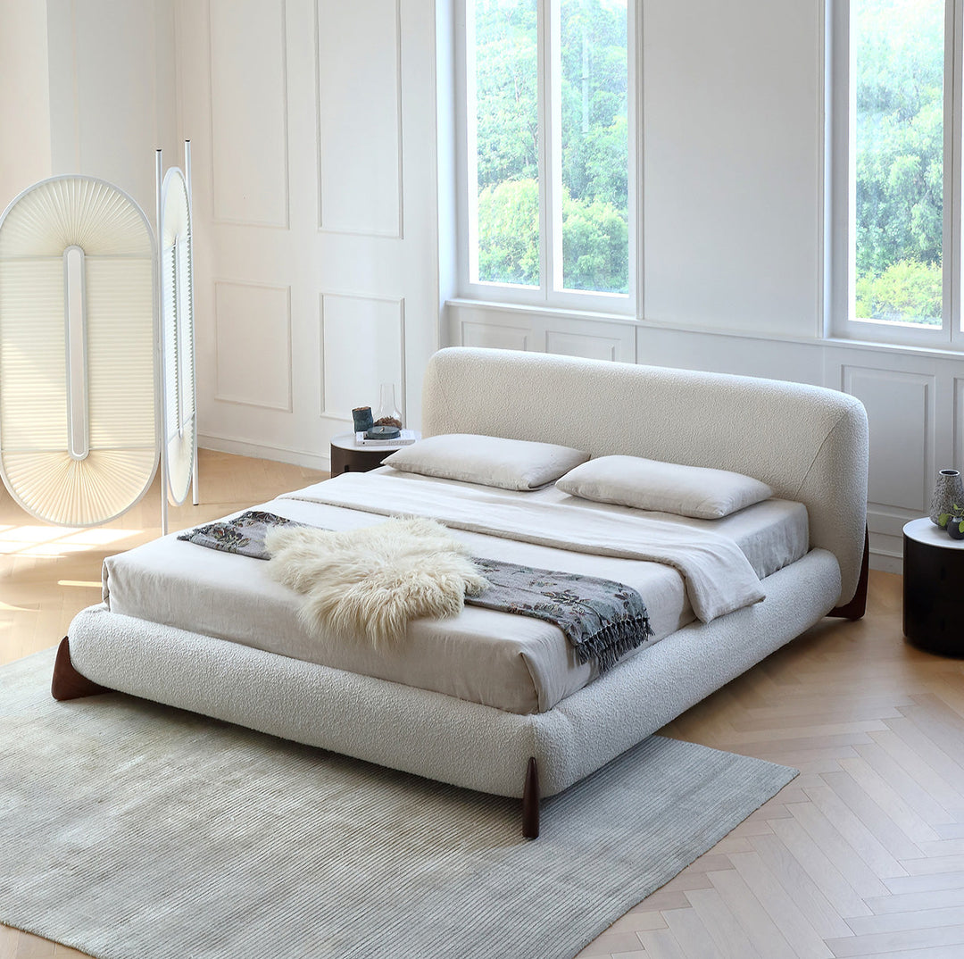 GC2233 Upholstered Bed