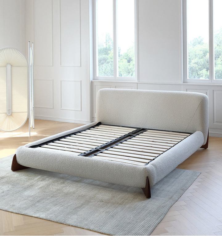 GC2233 Upholstered Bed