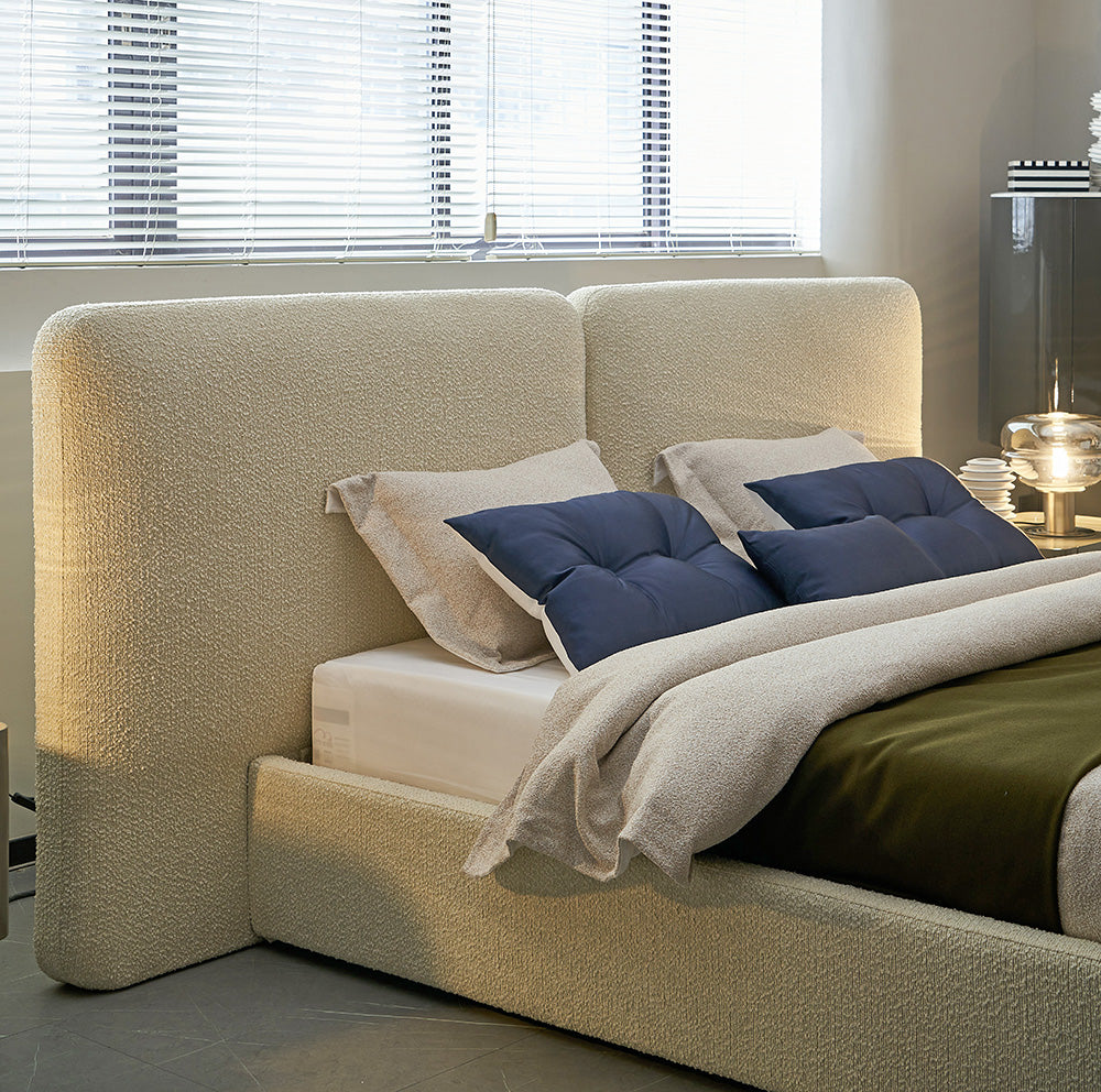 GC2237 Upholstered Bed