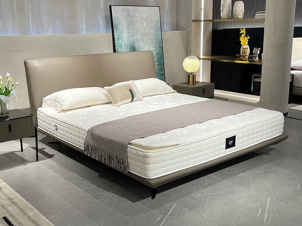 GC2240 Upholstered Bed