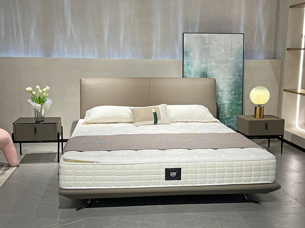 GC2240 Upholstered Bed