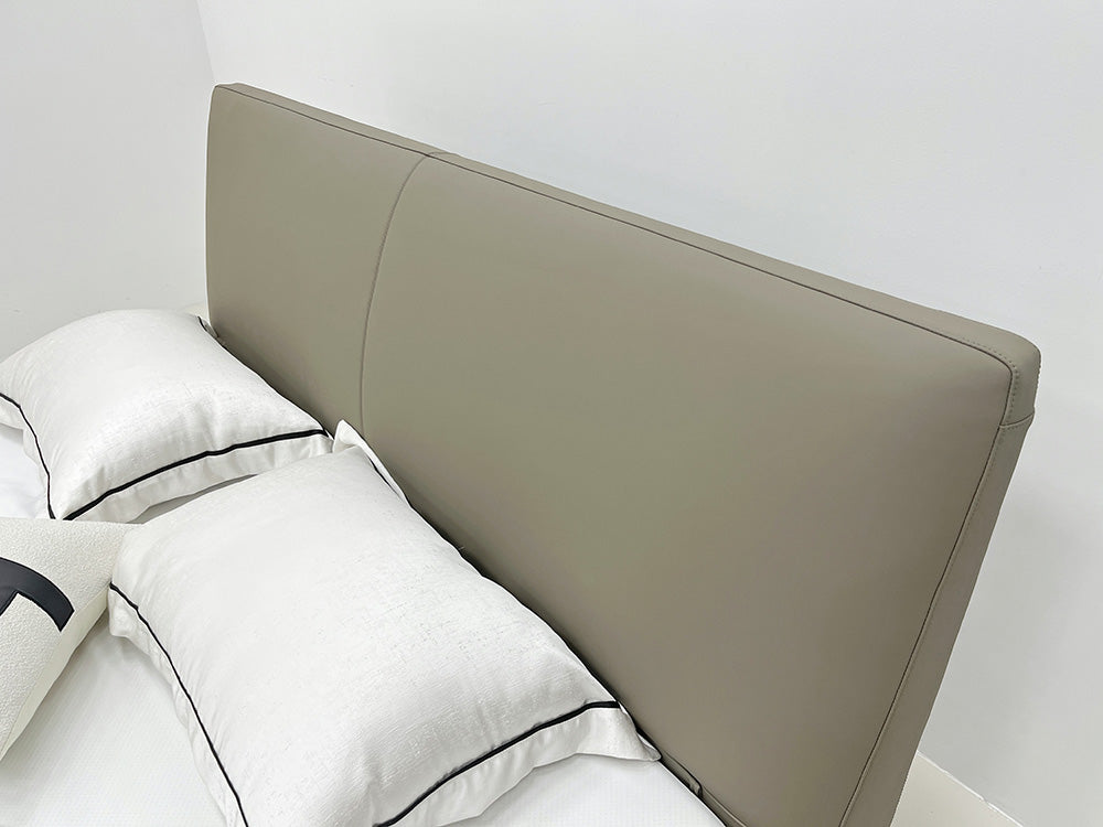 GC2240 Upholstered Bed