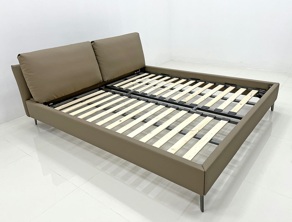 GC2241 Upholstered Bed