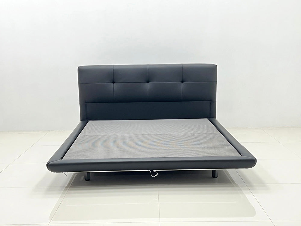 GC2301 Upholstered Bed