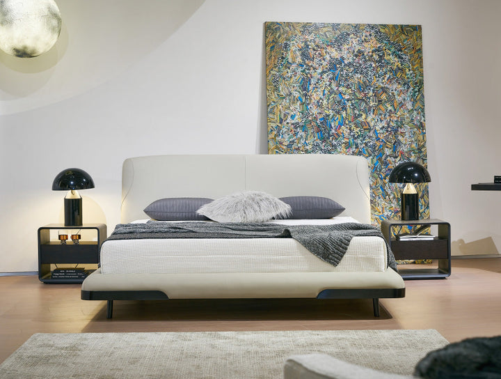 GC2313 Upholstered Bed