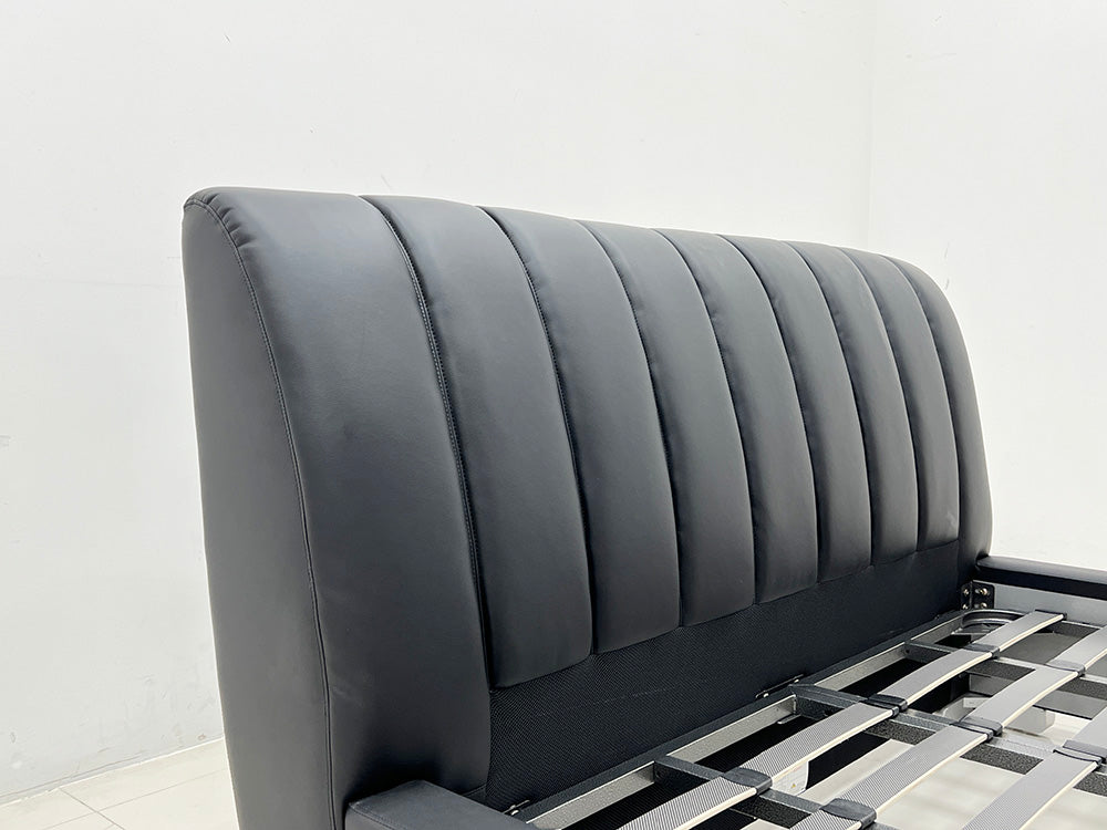 GC2326 Upholstered Bed
