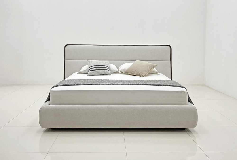 GC2338 Upholstered Bed