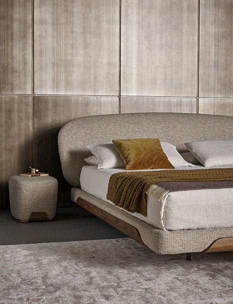 GC2438 Upholstered Bed gallery image 6