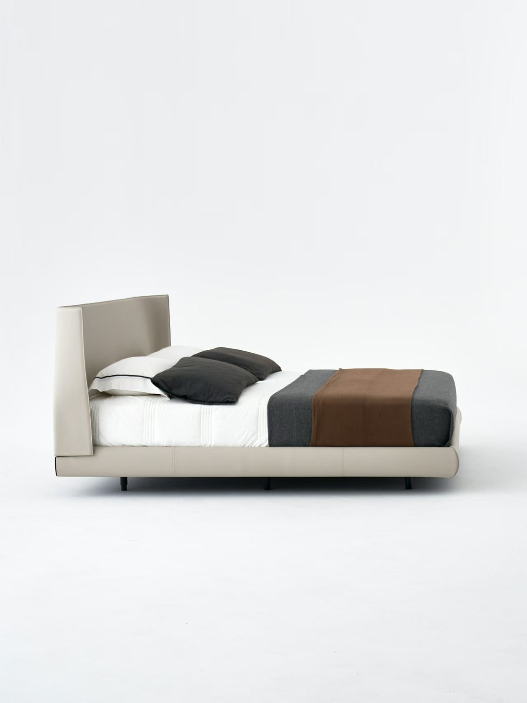 GC2469 Upholstered Bed gallery image 3