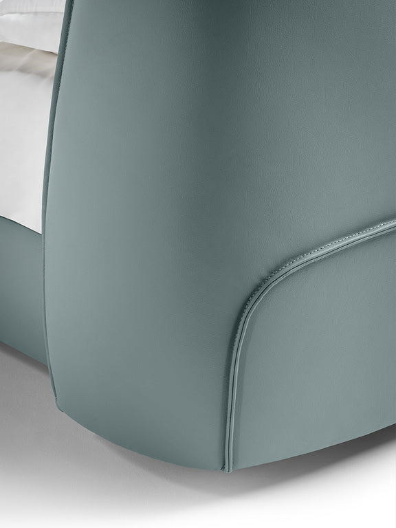 GC2470 Upholstered Bed gallery image 5