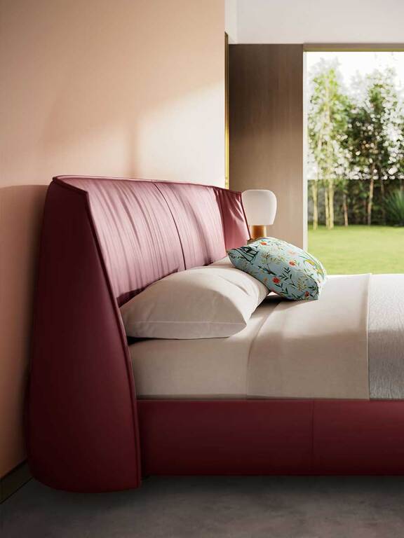 GC2470 Upholstered Bed gallery image 8