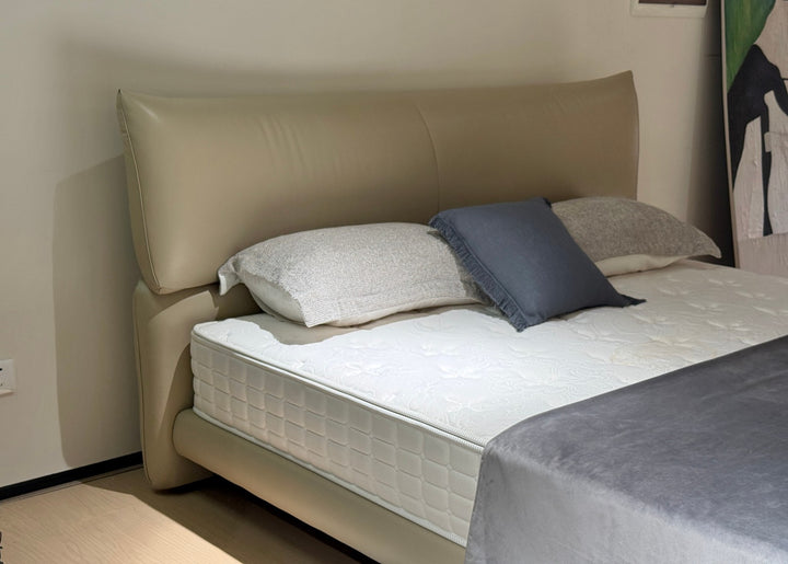 GC2523 Upholstered Bed gallery image 5