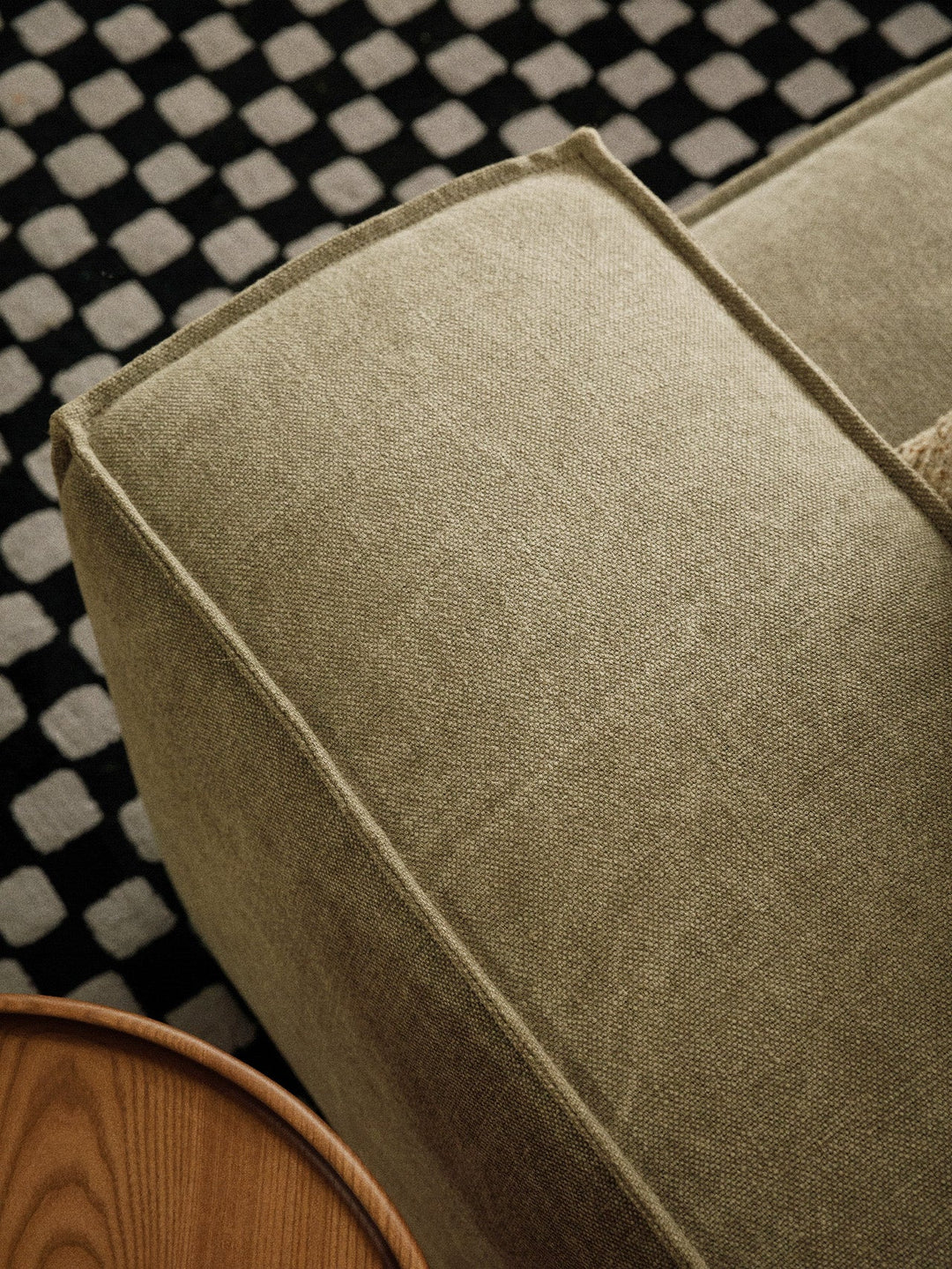GS9067B Italian Modern Square Sofa